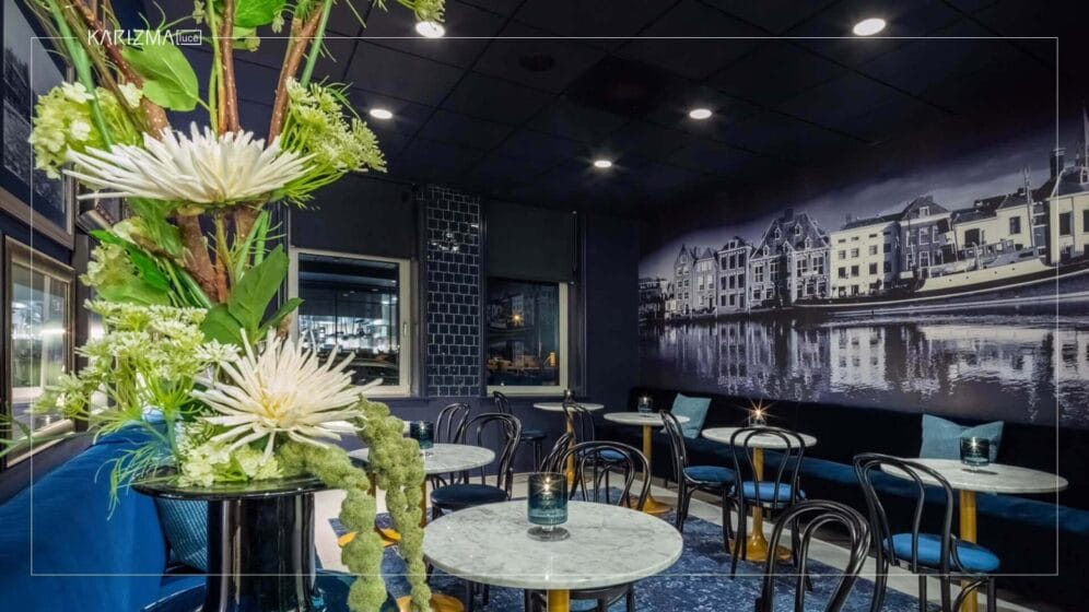 Restaurant lighting