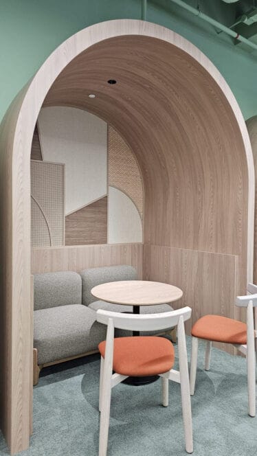 Sit area with wooden panels