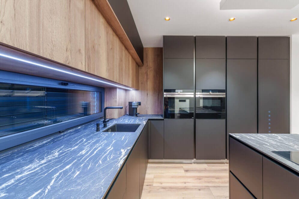 Modern kitchen