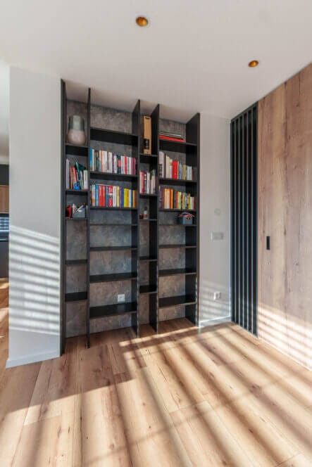 Book cabinet with recessed spots