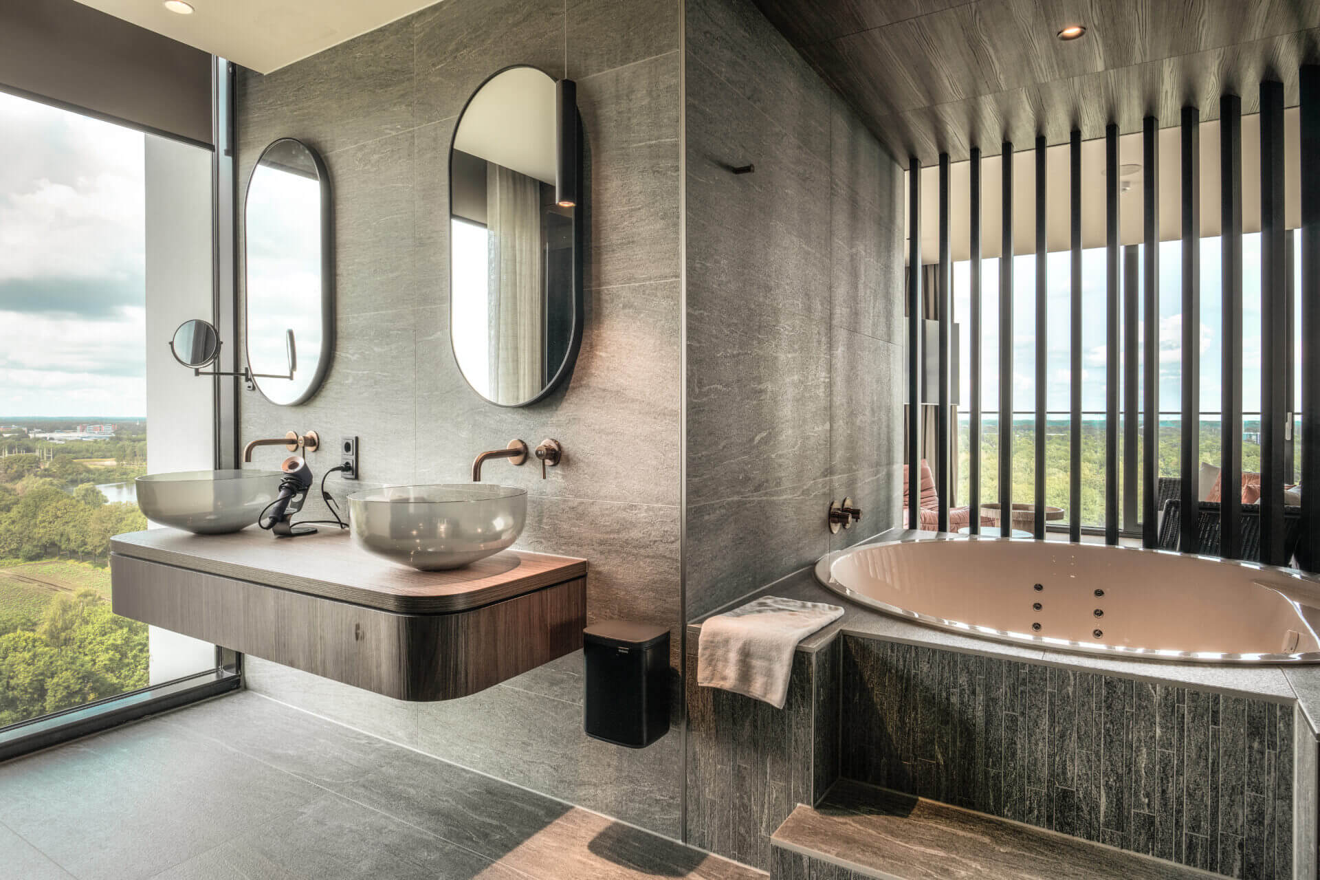 Luxurious bathroom with bathtub